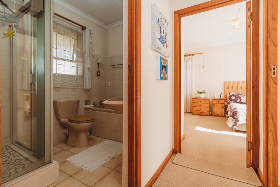 2 Bedroom Property for Sale in Denneoord Western Cape